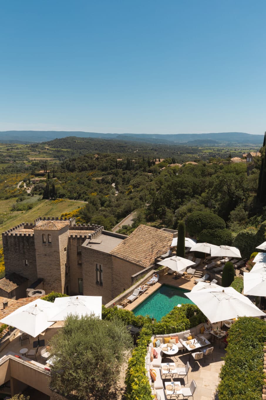 Piscine Hotel Crillon le Brave @morecontentstudio