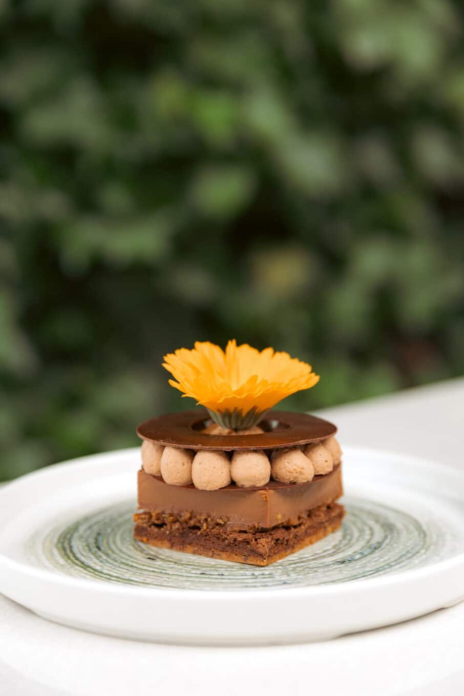 Dessert chocolat Table du Ventoux Hotel Crillon le Brave Auriane Sanchez